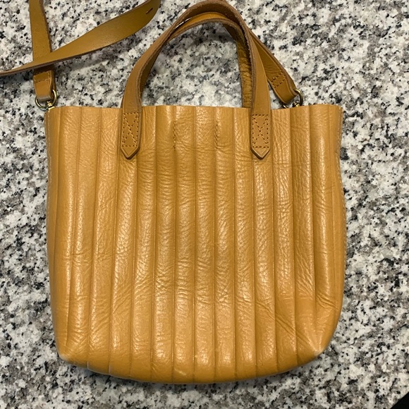 Madewell Handbags - small madewell purse
